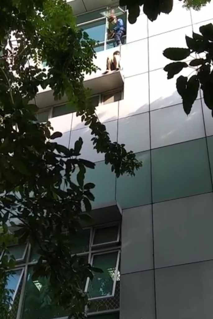 Pasien Covid 19 Di Rs Tarakan Mencoba Bunuh Diri Medcom Id