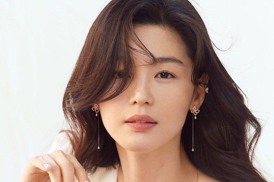Jun Ji Hyun Bantah Rumor Perceraian, Ancam Ambil Tindakan Hukum