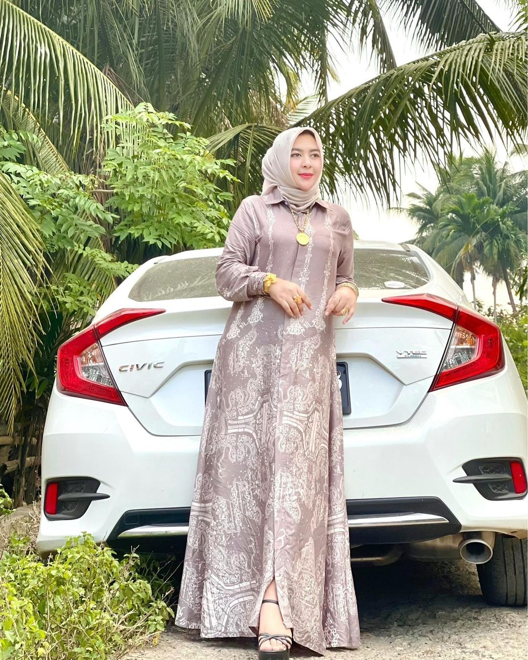Terlibat Laka Lantas Tewaskan 1 Orang Selebgram Aceh Dituntut Sebulan Penjara<script async src=