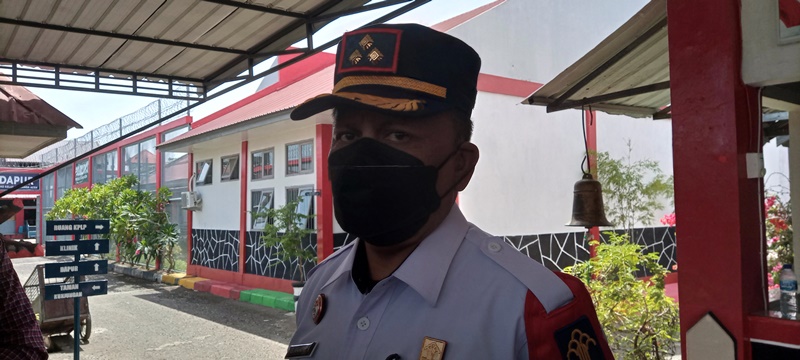 Selama Di Lapas Saiful Mahdi Berbagi Ilmu Pada Narapidana<script async src=