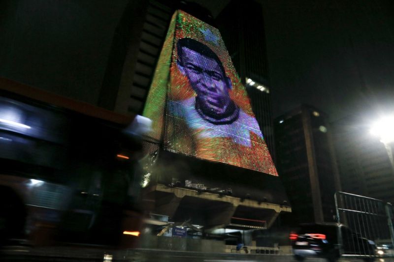 Momen-momen Penting dalam Hidup Pele, Gol Pertama hingga Jadi Menteri Olahraga Brasil