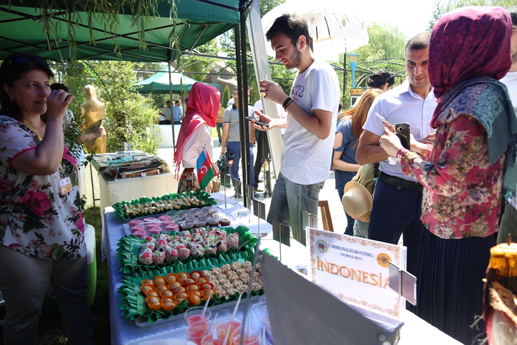 Pudding Gula Jawa Asli Indonesia Jadi Primadona di Azerbaijan