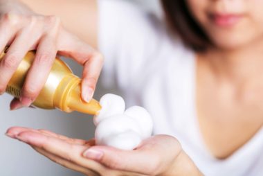 Blow Kering Rambut yang Salah