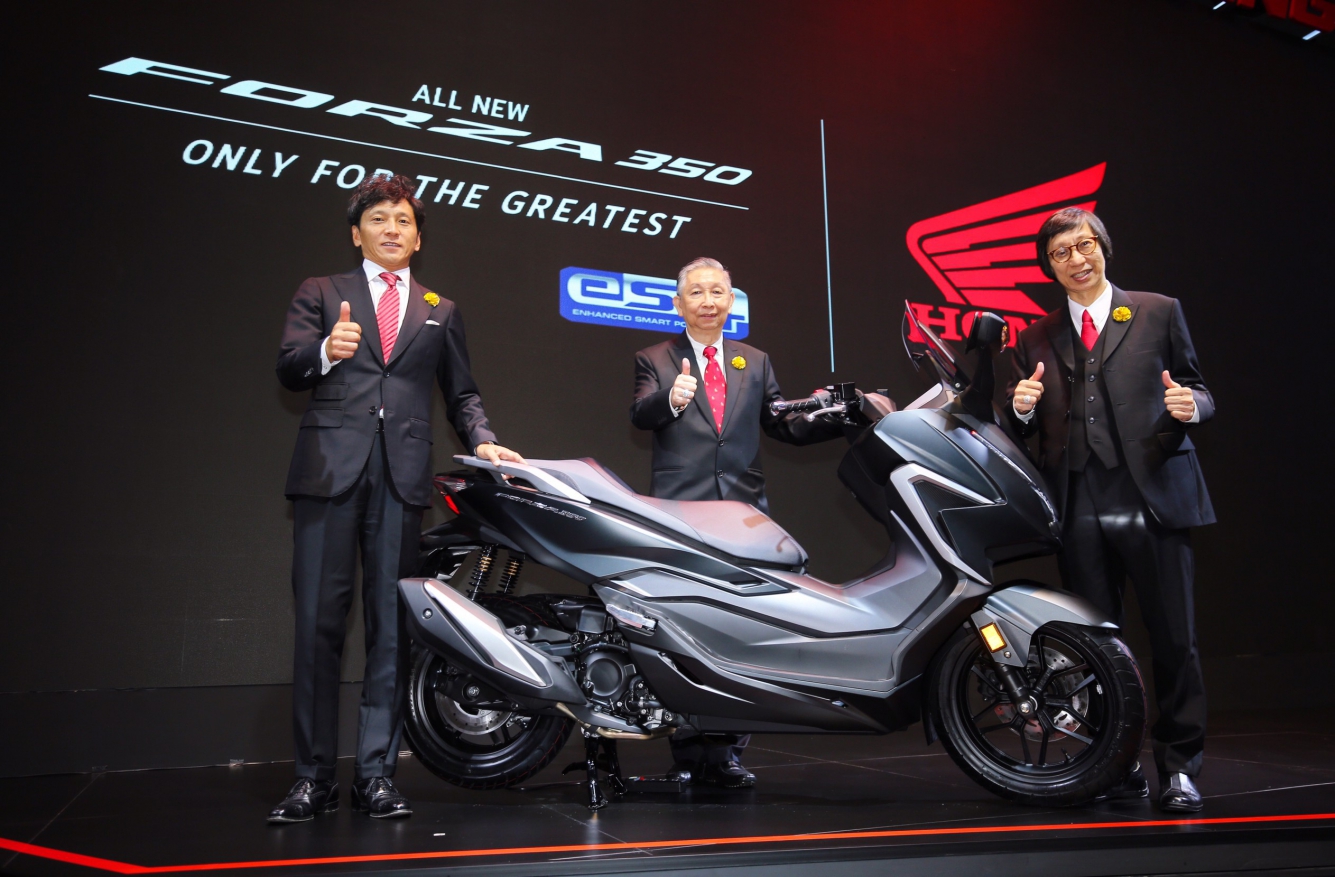 Honda Forza Kini Usung Mesin 350 cc