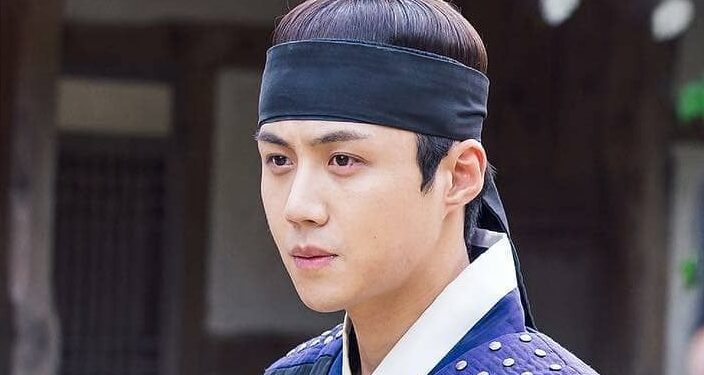 6 Karakter Kim Seon-ho yang Mencuri Hati