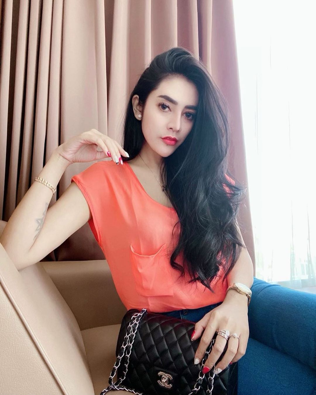 5 Fakta Vernita Syabilla yang Terseret Kasus Prostitusi