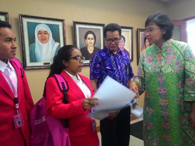 Remaja 17 Tahun Gantikan Peran Menteri Yohana