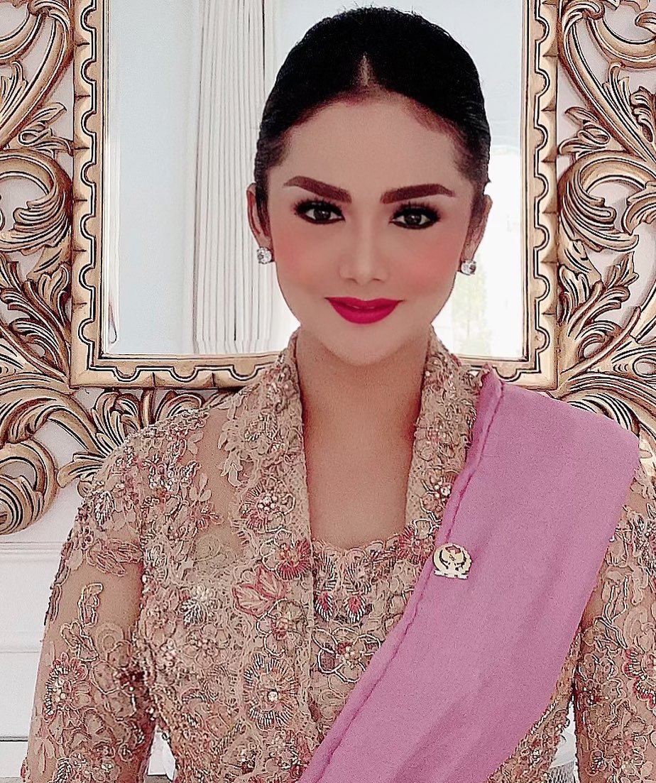 Artis Ikuti Sidang Tahunan MPR RI, Mulan Jameela & Krisdayanti Hadir Secara Virtual