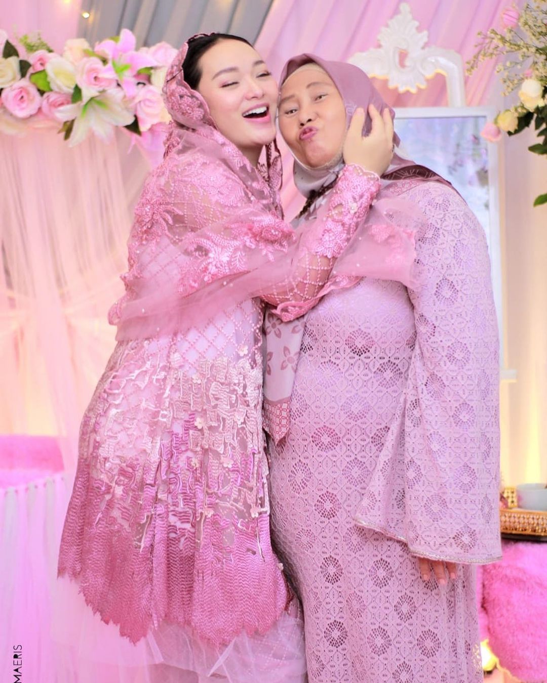 Ungkapan Haru Para Artis Rayakan Hari Ibu