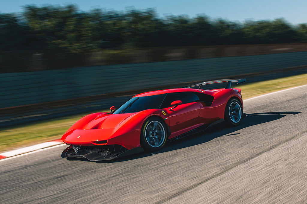 Ferrari P80/C Anut Gaya Mobil Balap Prototipe