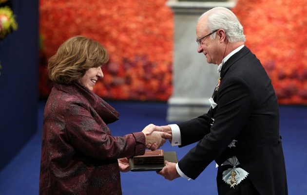 Lima Fakta Penghargaan Nobel Sastra