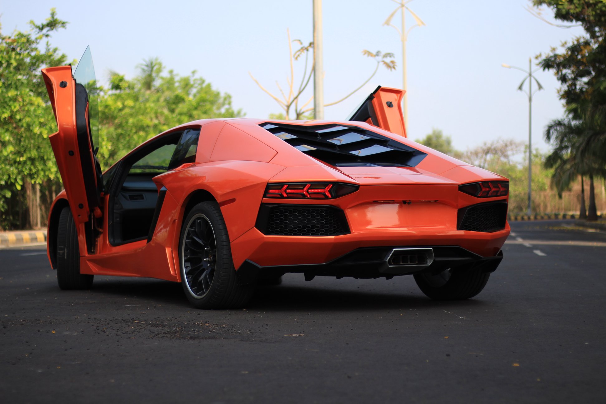 Body Swap Honda Accord Menjadi Lamborghini Aventador