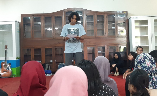 Menghidupkan Sastrawan Muda Ala Balai Pustaka