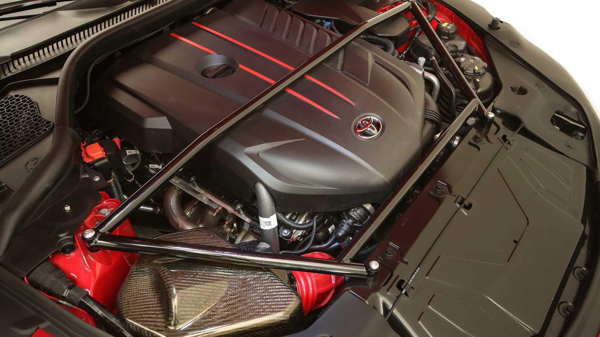 Memberikan Aura Klasik di Toyota Supra GR