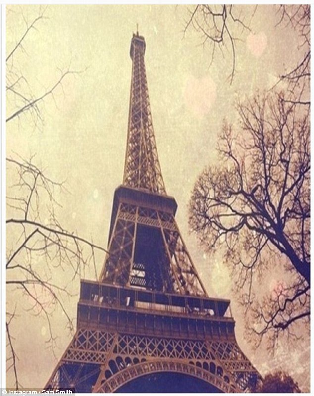 Selebritas Dunia Ikut Berduka Atas Serangan di Paris