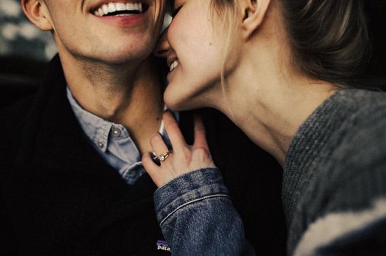 Intip Beberapa Posisi Seks yang Berbahaya bagi Pria