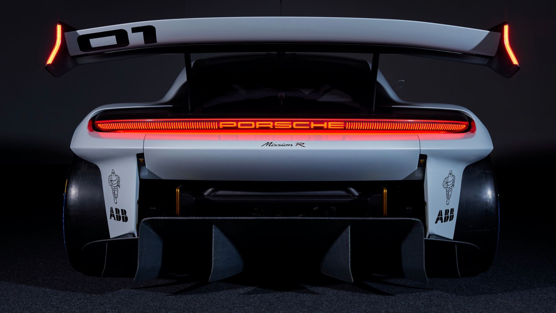 Porsche Mission R Gabungan Konsep Ramah Lingkungan & Performa