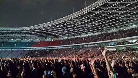 40 Ribu Penonton Konser Bon Jovi Tak Mungkin Salah