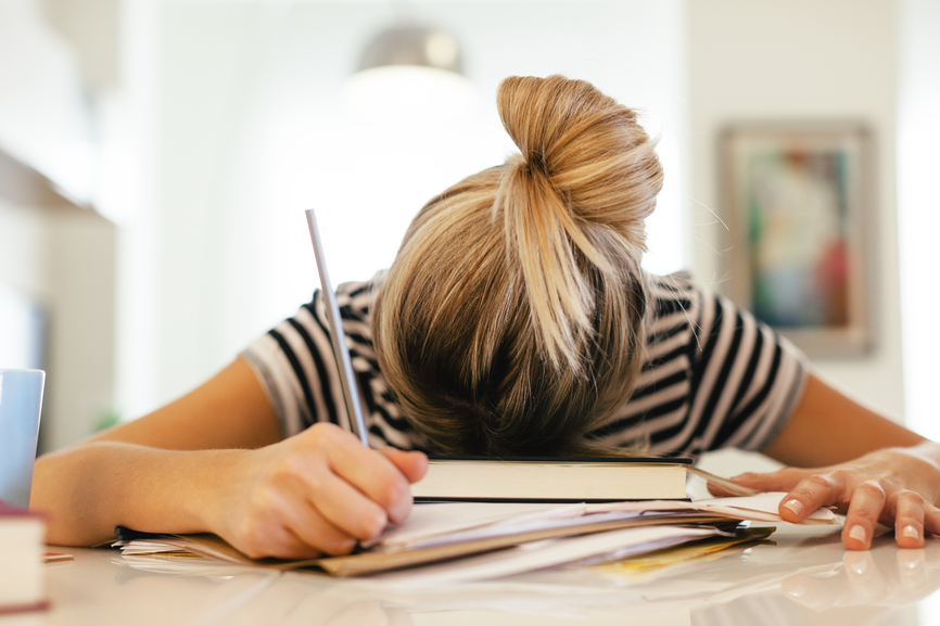 Ini Alasan Wanita Harus Tidur di Siang Hari