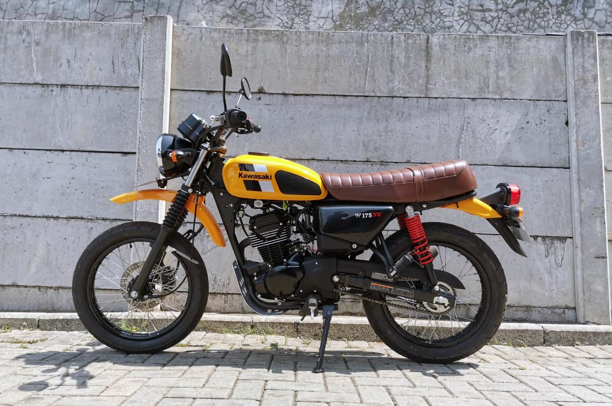 Test Ride Kawasaki W175 TR: Starter dan Gas