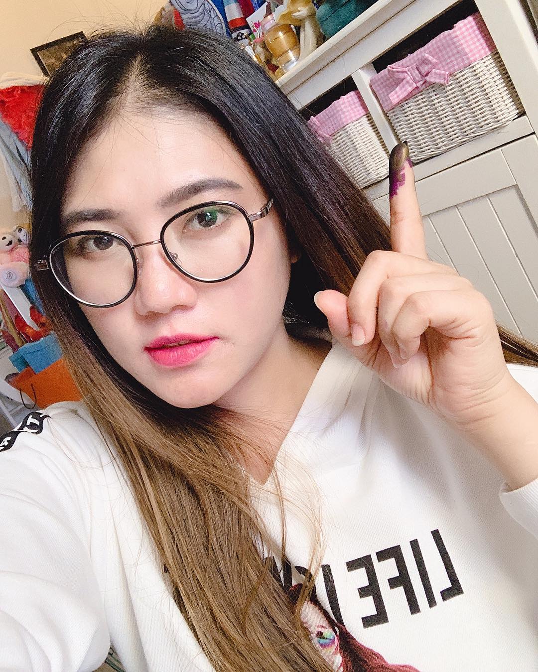 Via Vallen Pulang Kampung demi Ikut Pemilu 2019