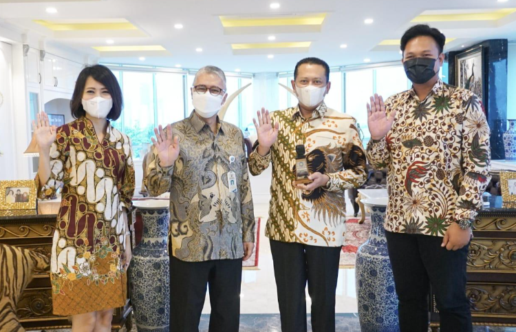 Universitas Getol Riset Kendaraan Listrik, MPR: Perlu Dukungan Pabrikan