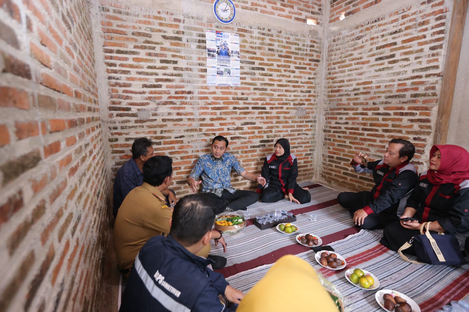 Di Pacitan, Ibas Ajak Warga Lestarikan Budaya dan Bangun Desa