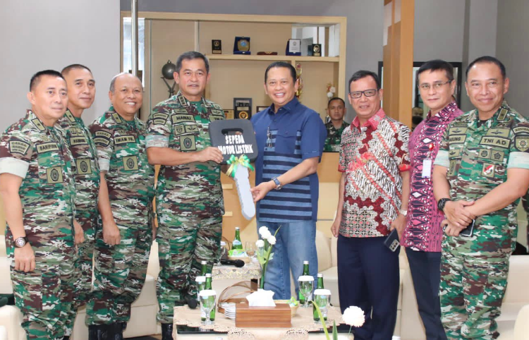 Kostrad Punya 10 Unit BS Elektrik, Dipakai Buat Perang?