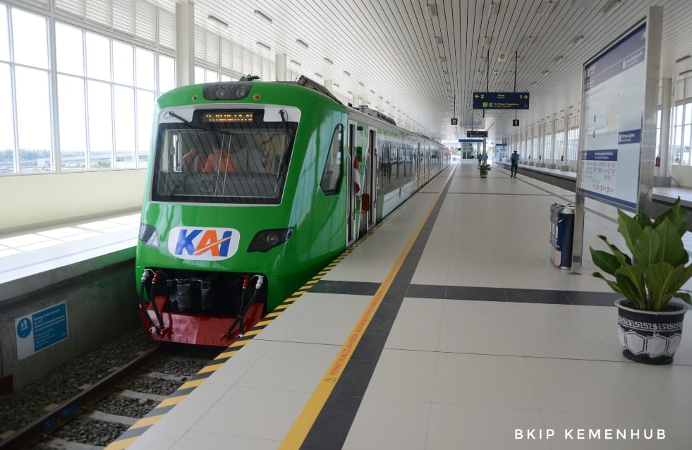 KA Bandara Internasional Yogyakarta Diresmikan, Menhub: Perjalanan Hanya 40 Menit