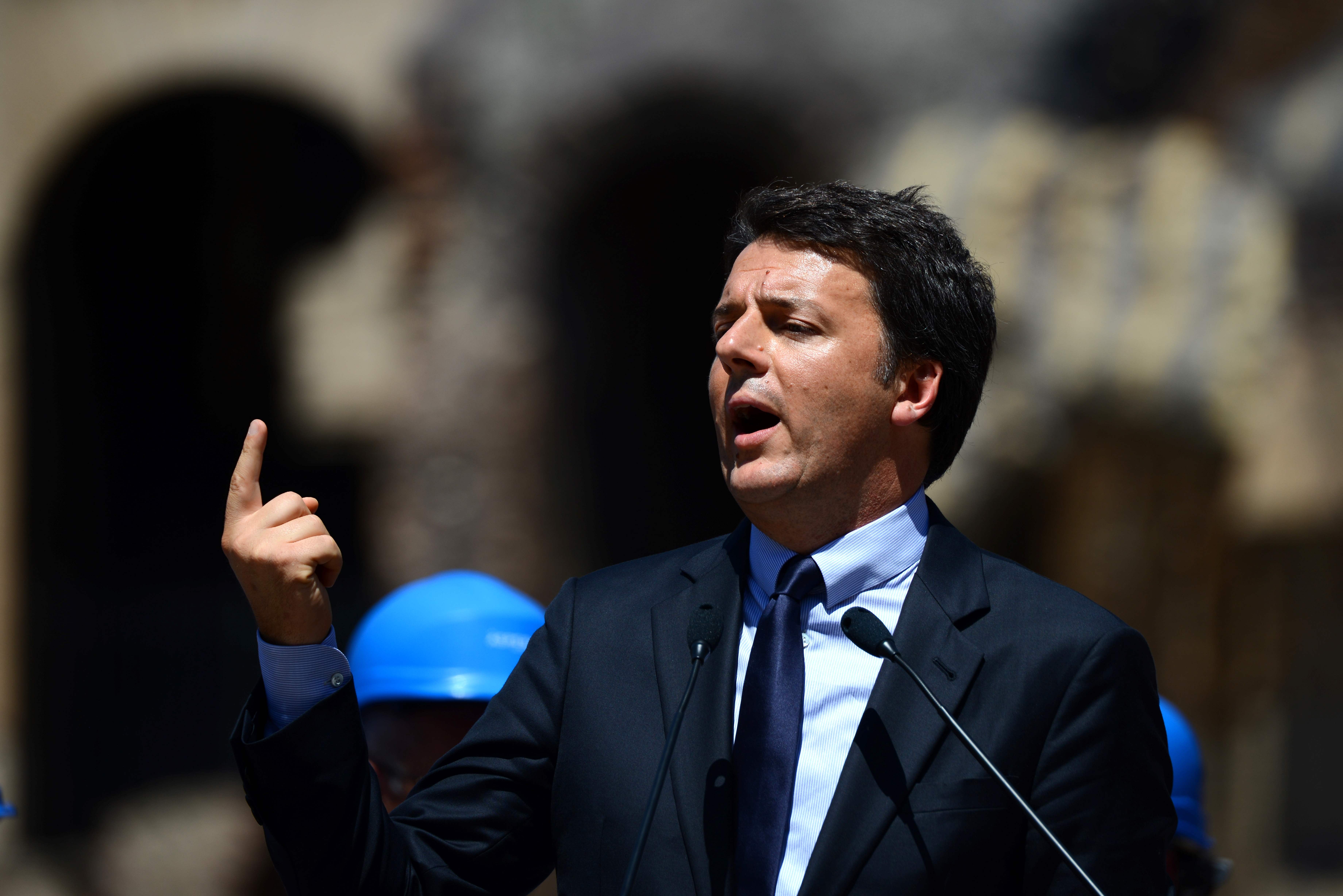 Korban Tewas Gempa Italia Jadi 250, PM Renzi Dikritik
