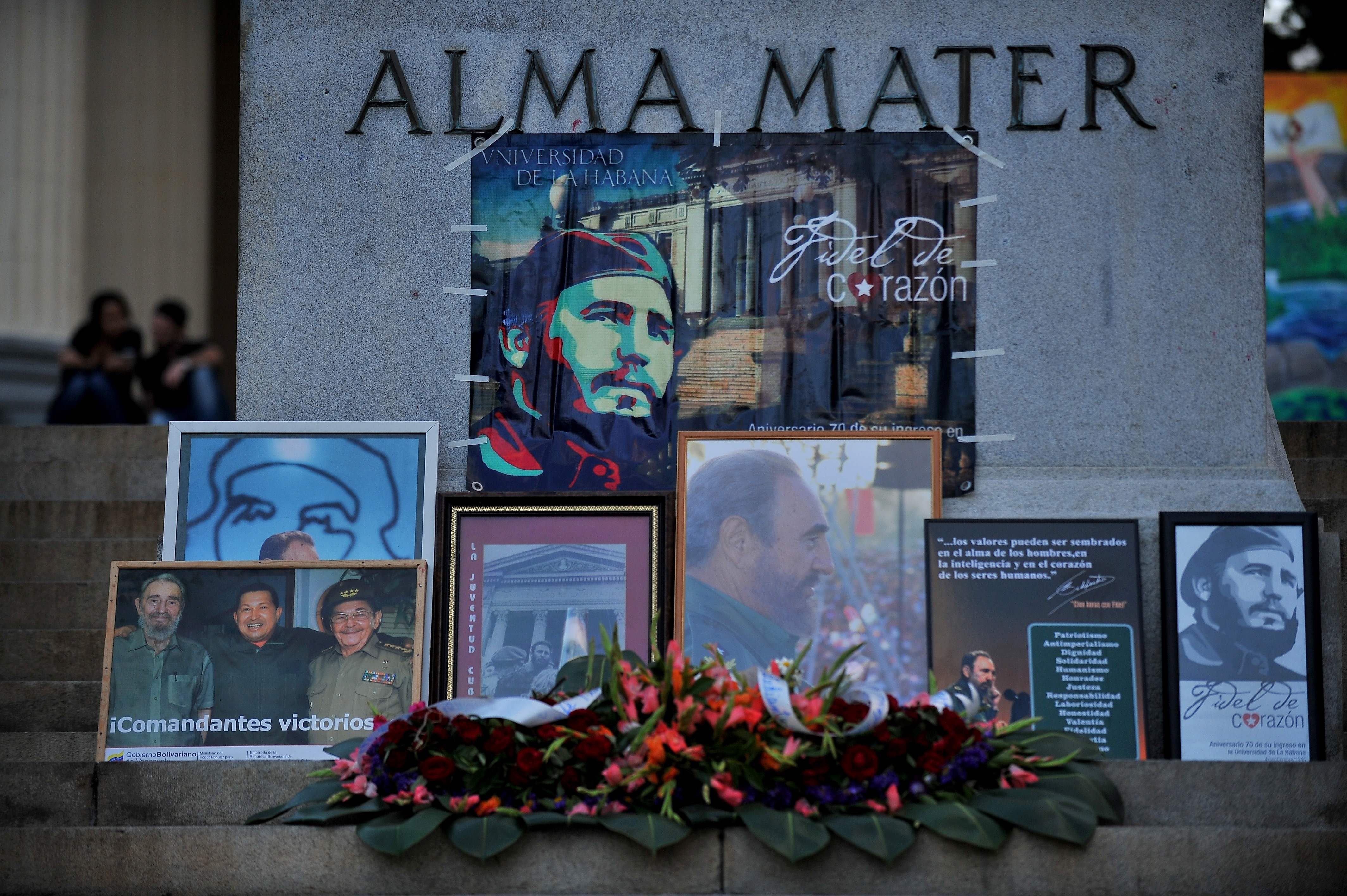 Adik Perempuan Fidel Castro Tidak akan Hadiri Pemakaman