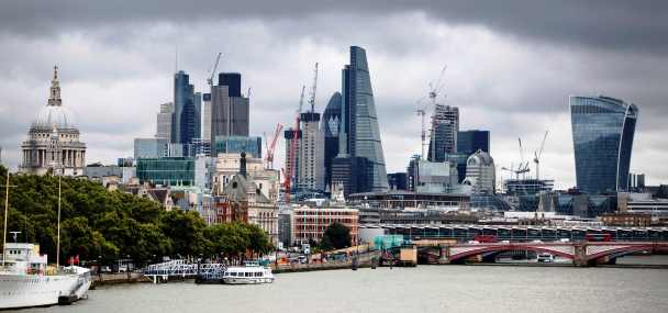 Leadenhall, Parutan Keju dengan Lift Pintar