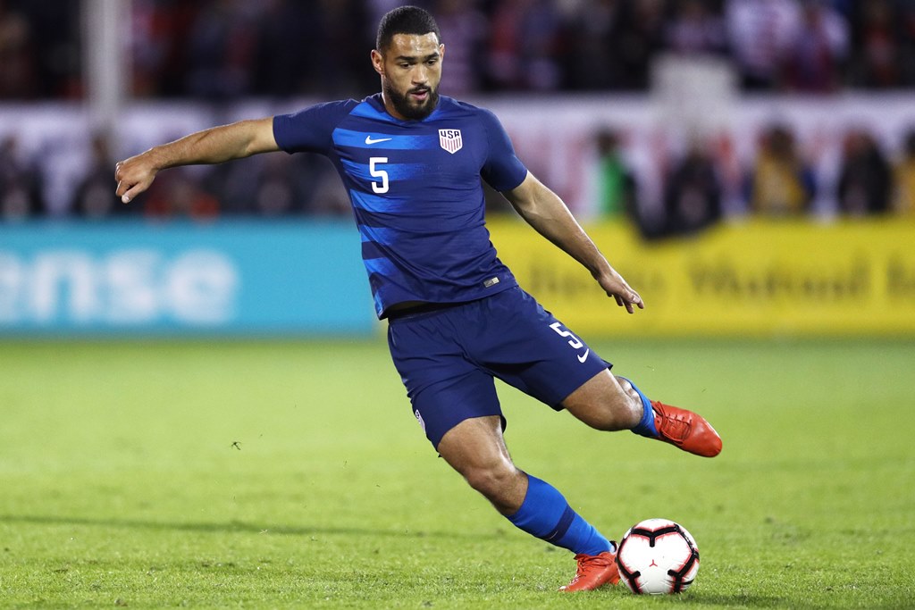 Kesepakatan di Hari Terakhir Bursa Transfer Liga Primer Inggris 2019--2020