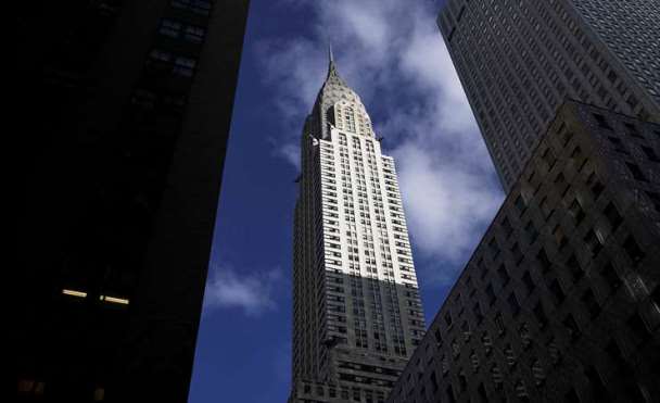 The Chrysler Building, 11 Bulan Tertinggi Dunia