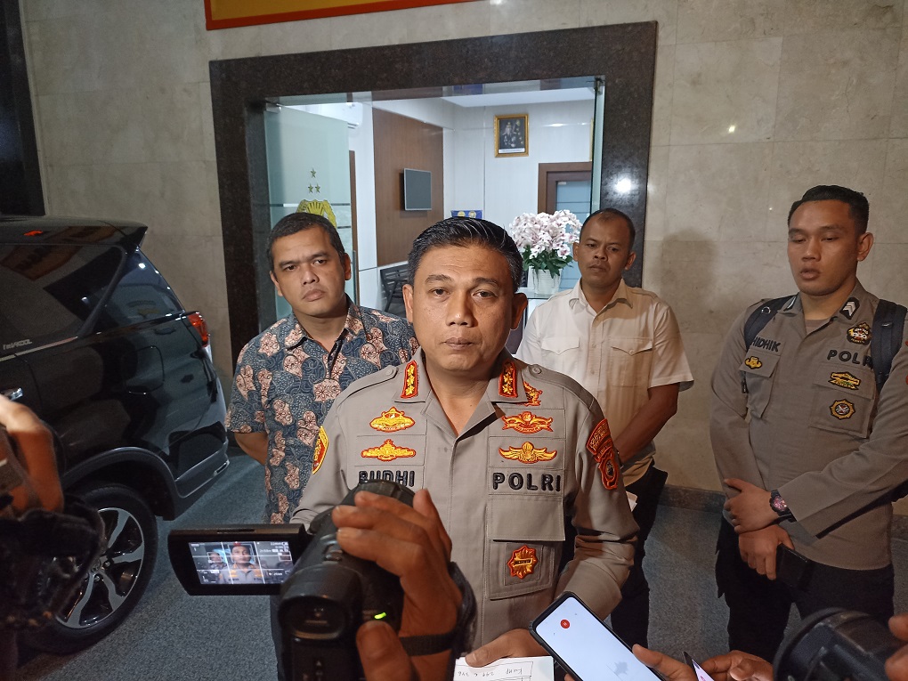 Kapolrestabes Makassar, Kombes Pol Budhi Haryanto, saat diwawancarai, di Kota Makassar, Sulawesi Selatan, Rabu, 8 Juni 2022. Medcom.id/Muhammad Syawaluddin.