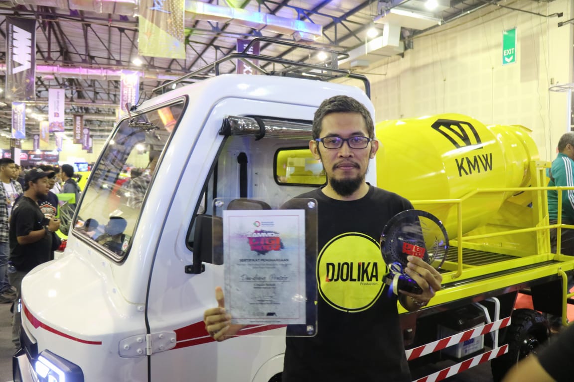 AMMDes Mini Mixer Truck untuk Menunjang Pembangunan Infrastruktur