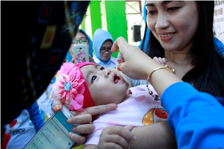 <i>Merawat Vaksin bak Merawat Bayi</i>