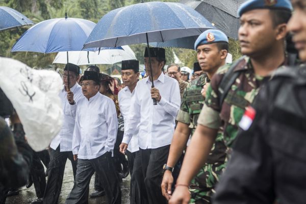 Bola Salju Kasus Ahok