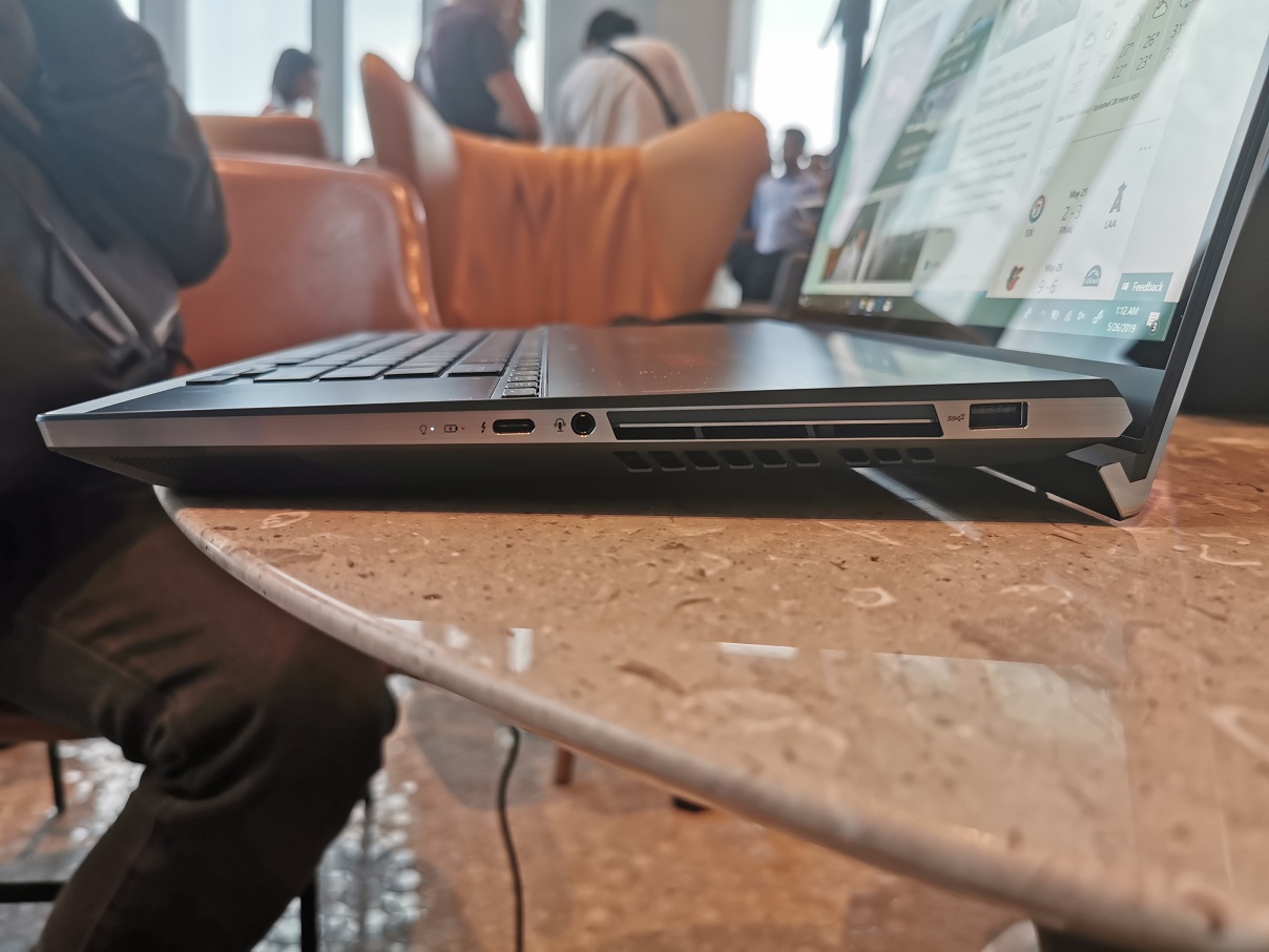Perbedaan ASUS ZenBook Pro Duo dan ZenBook Duo