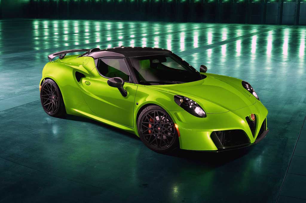 Tampilan Ngejreng Alfa Romeo 4C Adopsi Warna Aston Martin Vantage