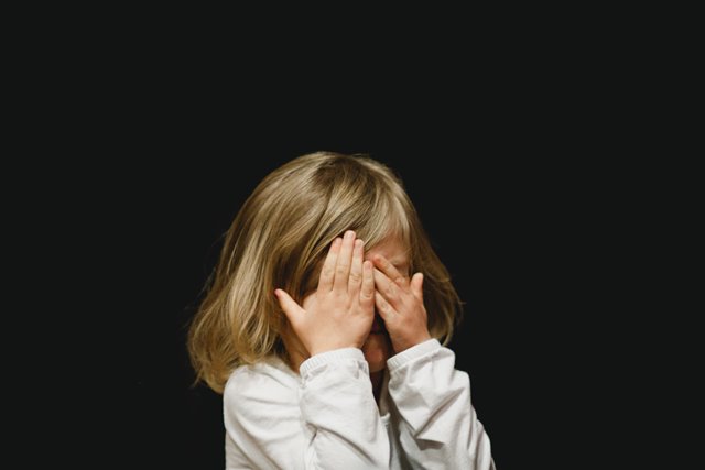 Cara Efektif agar Si Kecil Mau Mendengarkan Anda