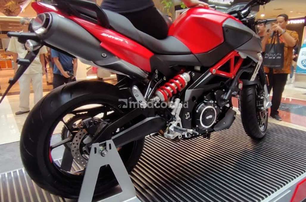 Aprilia Shiver 900 Ramaikan Pasar Moge Tanah Air