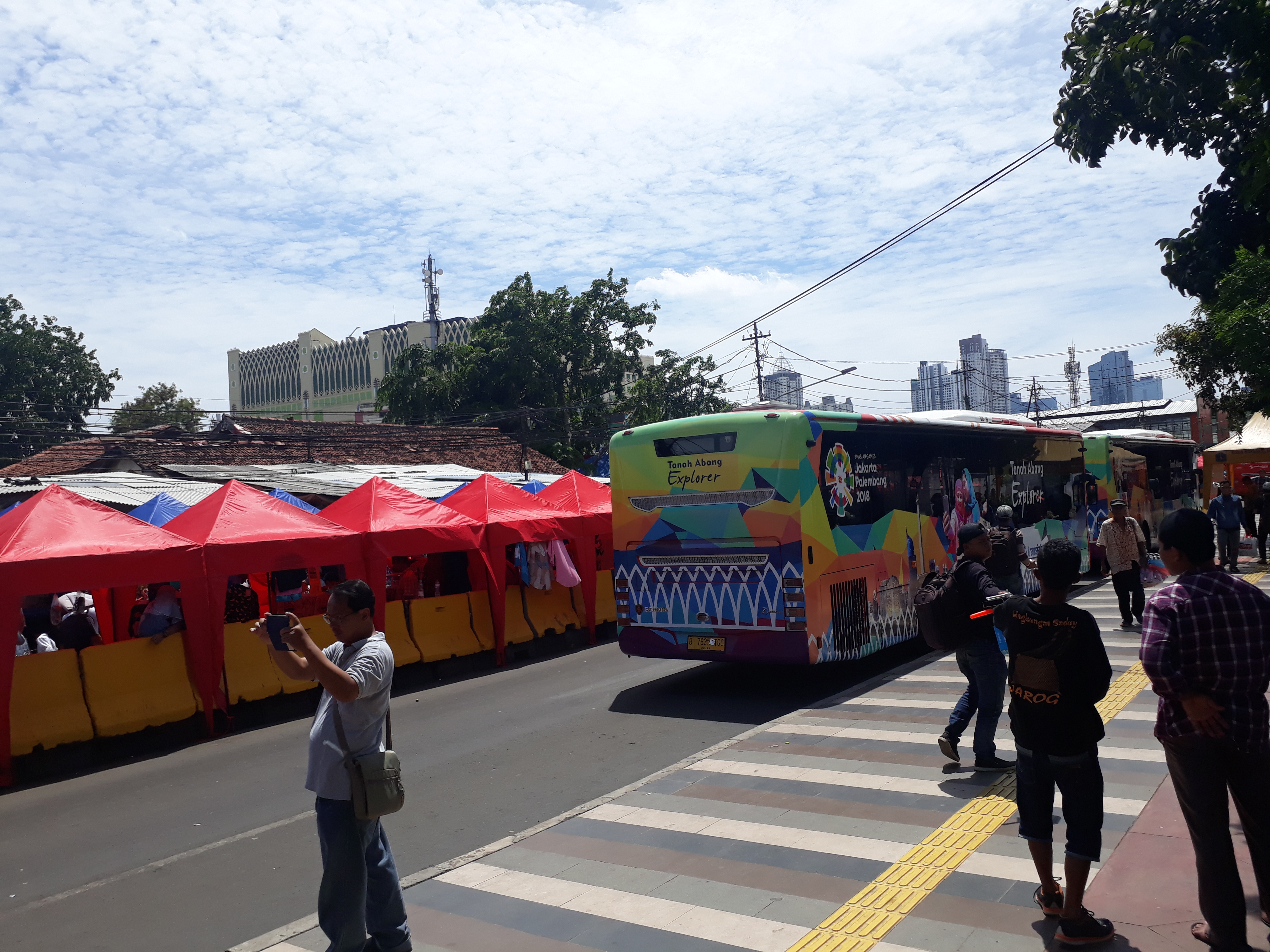 PKL Jati Baru Bersyukur Diberi Lapak Gratis