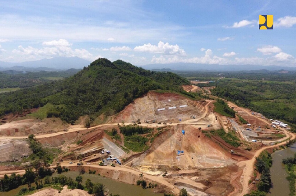 Menteri PUPR Minta Kualitas Air Bendung Way Sekampung Dijaga