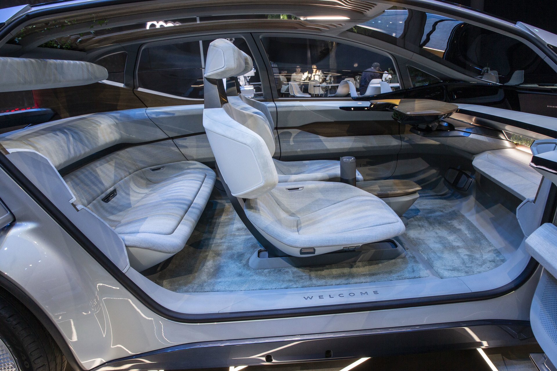 Intip Interior Mewah Audi AI:ME Concept