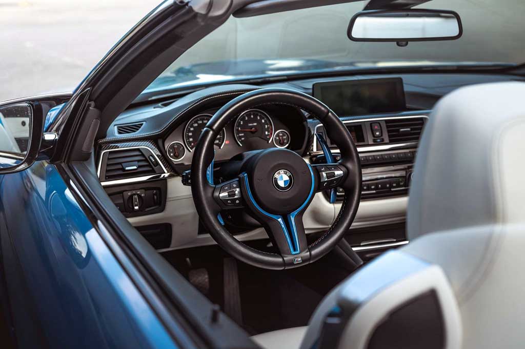 BMW M4 Convertible Bertenaga Buas Garapan Manhart Performance