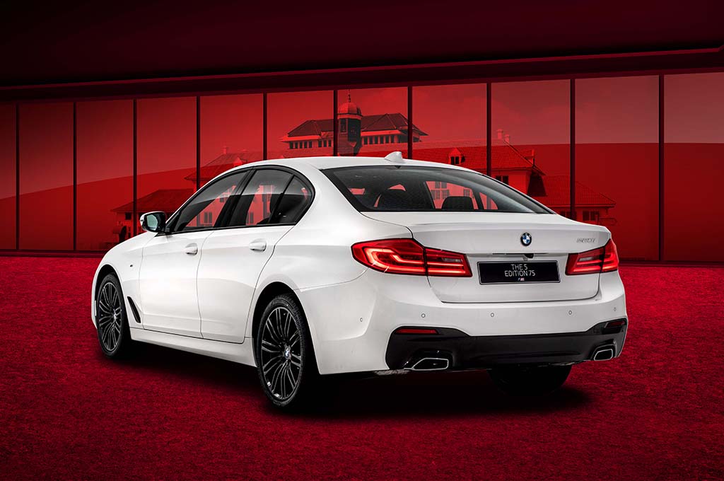 BMW Seri-5 Edisi Spesial Ikut Meriahkan HUT Ke-75 RI