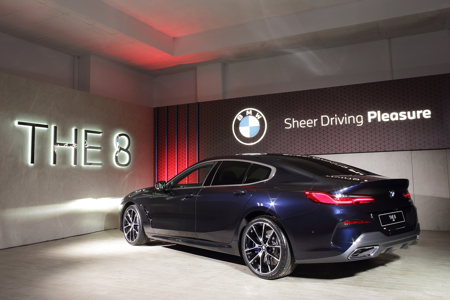 The New BMW 8 Gran Coupe Jadi Flagship di Indonesia