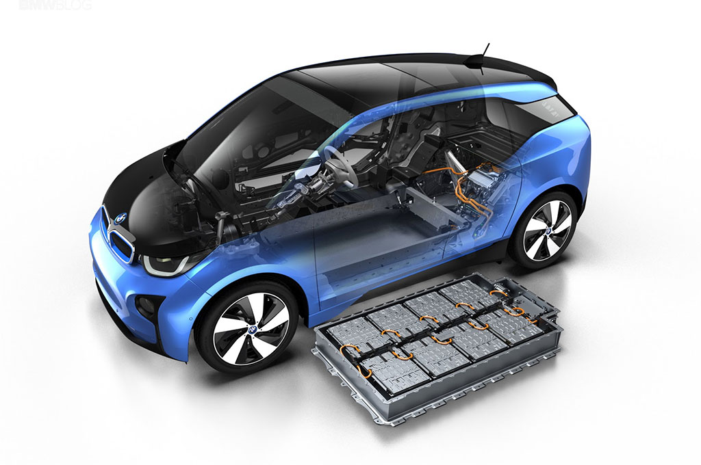BMW Menyengat Indonesia dengan i3 Tahun Ini