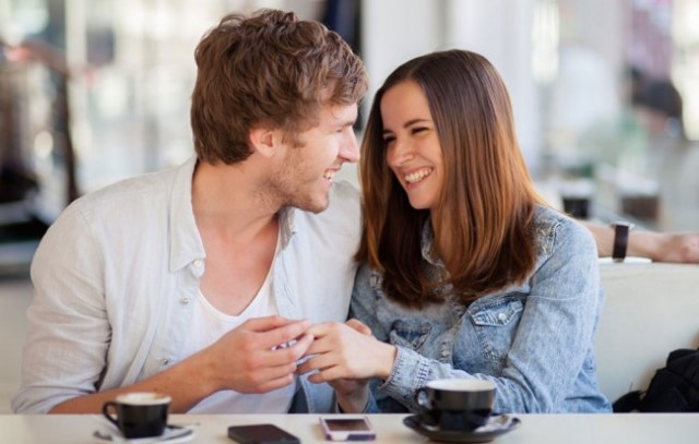 Studi: Setelah Menjadi Orang Tua, Durasi Bersama Pasangan Berkurang Drastis